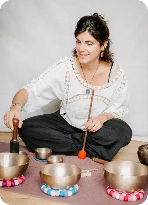 Laurine Granier autour de ses bols chantants
