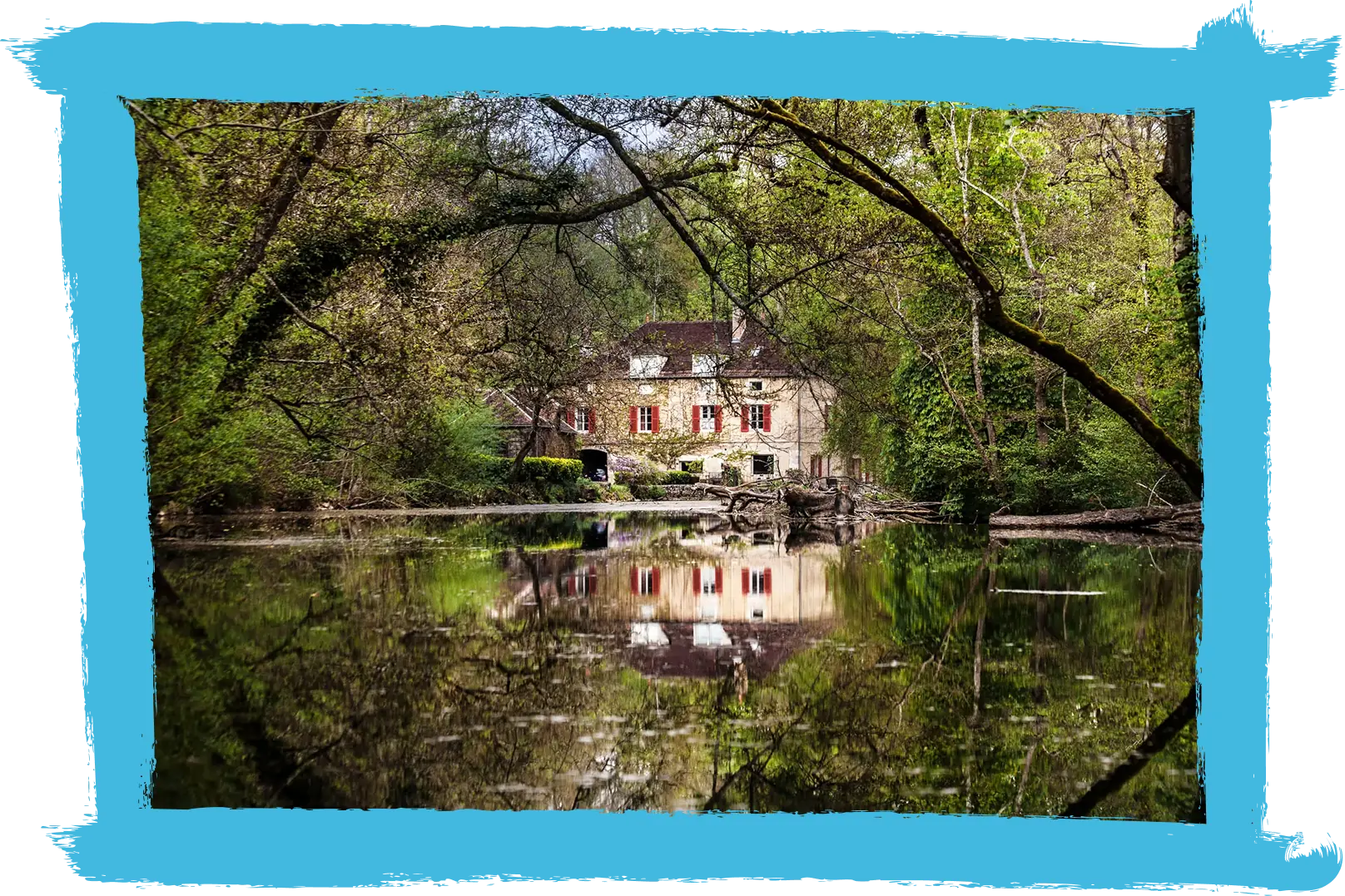 Le Moulin de la Roche au bord de l'eau